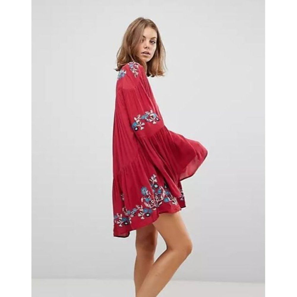 Free People Te Amo Embroidered Mini Dress Red XS Flared Sleeve Flowy Oversized